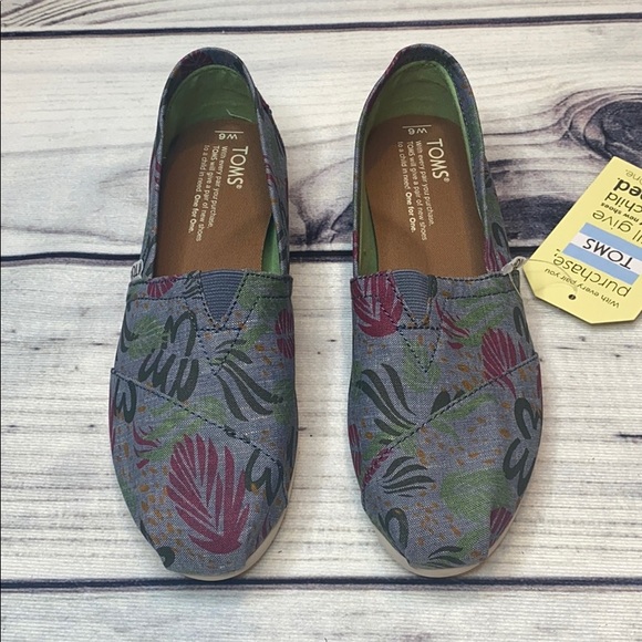 Toms Shoes - TOMS WOMEN CLASSIC SLIP-ONS